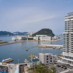 Citadines Connect Hari Hotel